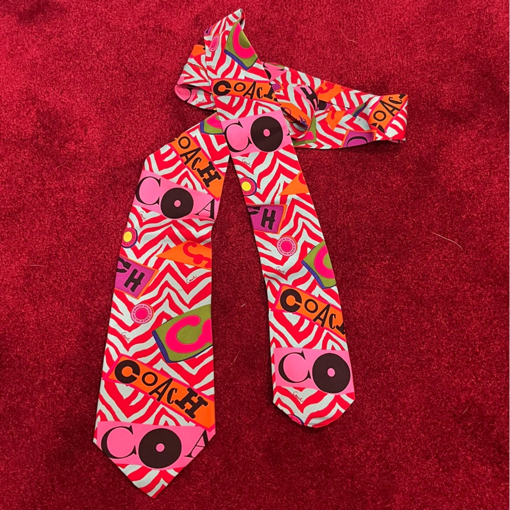 VINTAGE Coach tie